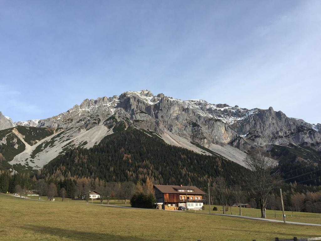 Alpenhaus Birkhahn 호텔 람자우 암 다흐스타인 외부 사진